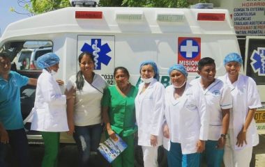 Entrega de Nueva Ambulancia al Centro de Salud del Cabo de la Vela